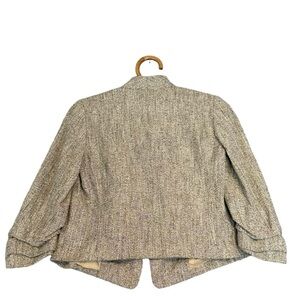 Aritzia | Babaton | Power Short Blazer Jacket Size 4
